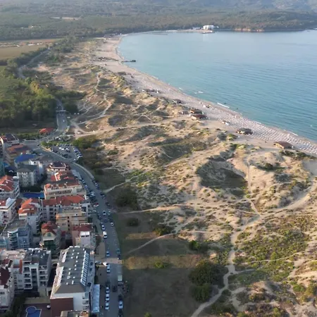 Casa Bianca - Summer Residency Guest house 3*