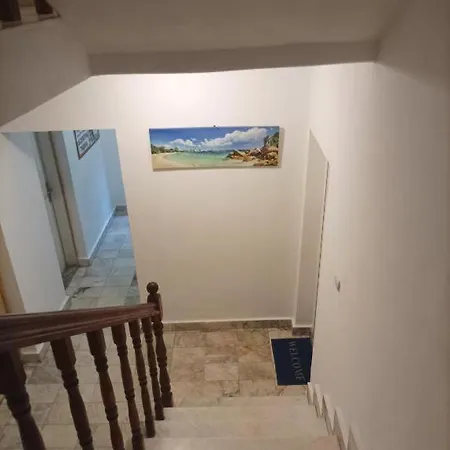 Guest house Casa Bianca - Summer Residency 3*